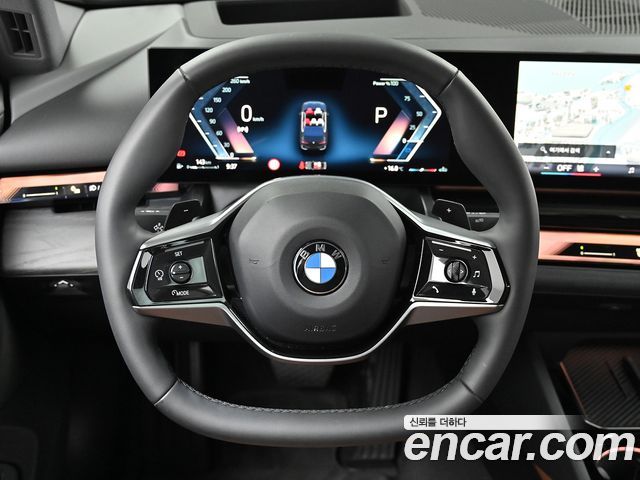 BMW 5-Series 2024 — photo 13