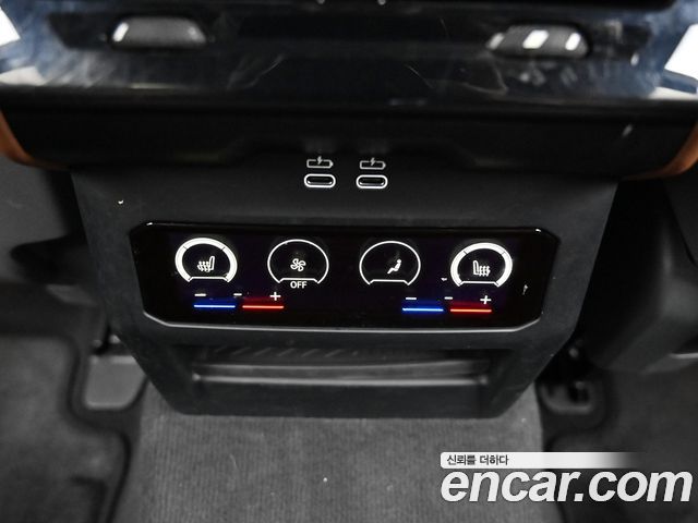 BMW 5-Series 2024 — photo 16