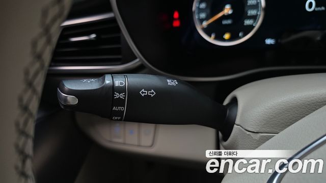 Genesis G70 2021 — photo 33