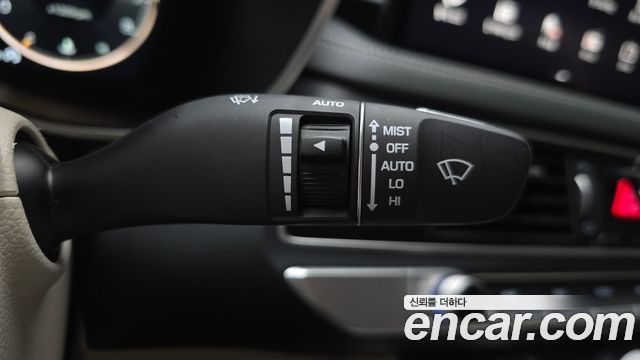 Genesis G70 2021 — photo 34
