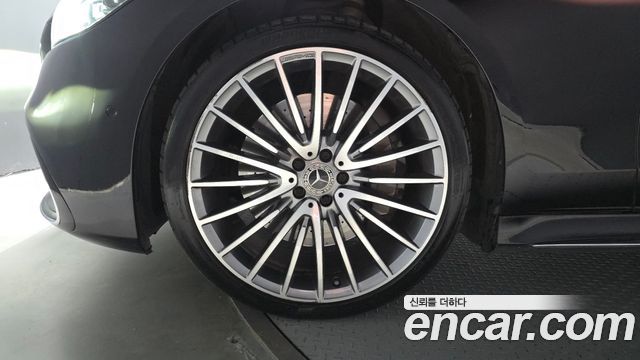 Mercedes-Benz S-Class 2023 — photo 5