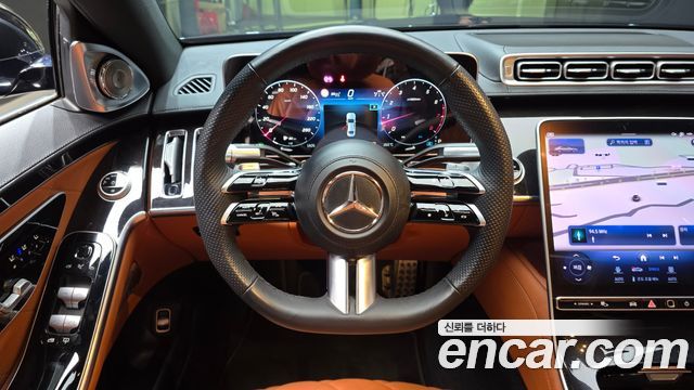 Mercedes-Benz S-Class 2023 — photo 19