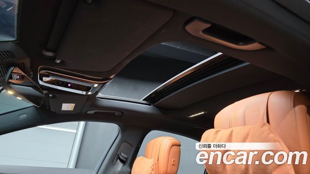 Mercedes-Benz S-Class 2023 — photo 29