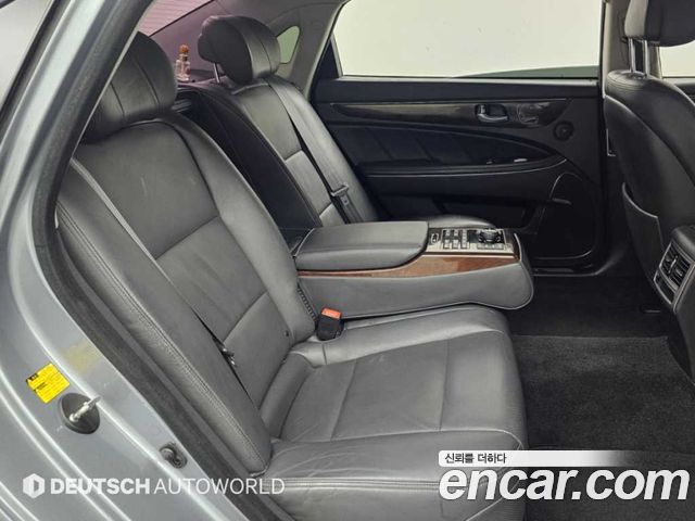 Hyundai Equus 2015 — photo 12