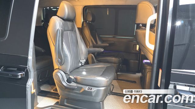 Hyundai Staria 2023 — photo 12