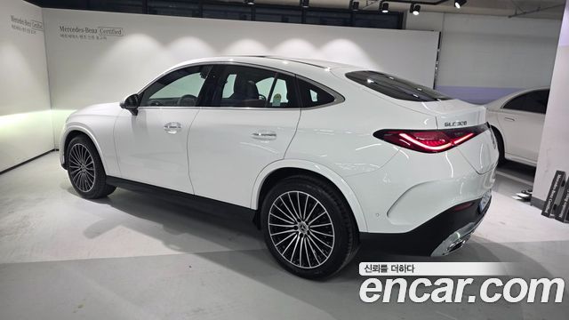 Mercedes-Benz GLC-Class 2026 — photo 12