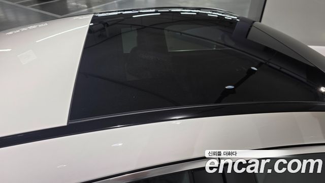 Mercedes-Benz GLC-Class 2026 — photo 13