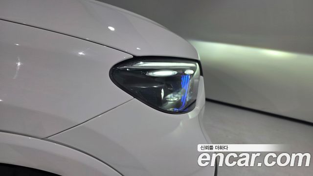 Mercedes-Benz GLC-Class 2026 — photo 17