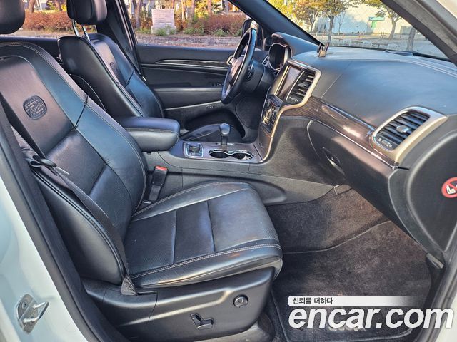 Jeep Cherokee 2014 — photo 11