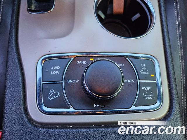 Jeep Cherokee 2014 — photo 15