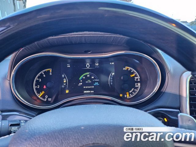 Jeep Cherokee 2014 — photo 18