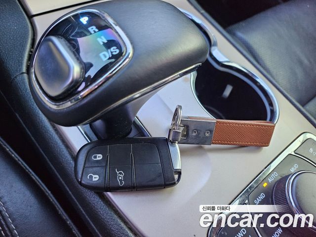 Jeep Cherokee 2014 — photo 19