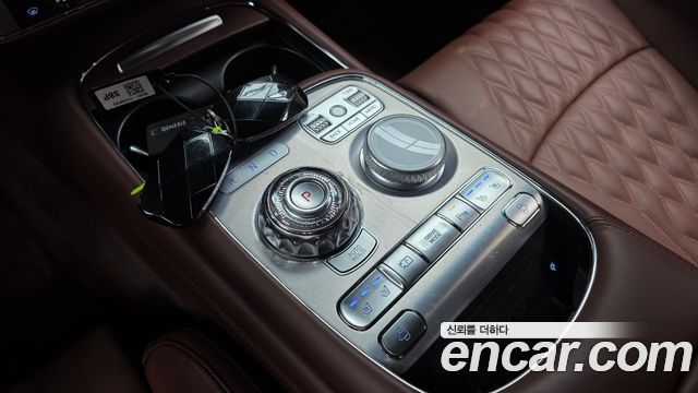Genesis G90 2023 — photo 12