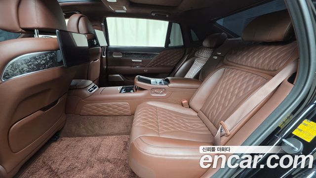 Genesis G90 2023 — photo 19
