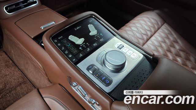 Genesis G90 2023 — photo 26