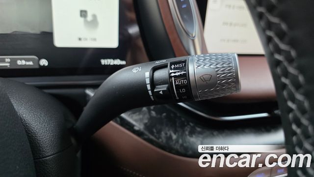 Genesis G90 2023 — photo 29