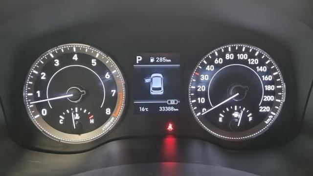 Hyundai Venue 2022 — photo 8