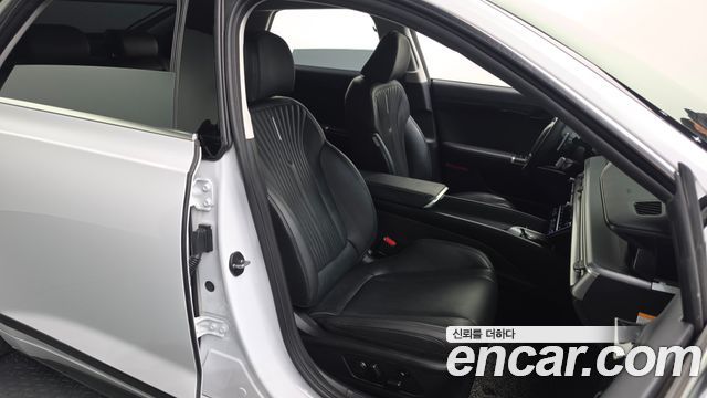 Hyundai Grandeur 2023 — photo 12