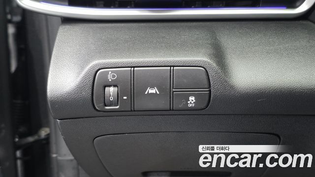 Hyundai AVANTE 2022 — photo 25