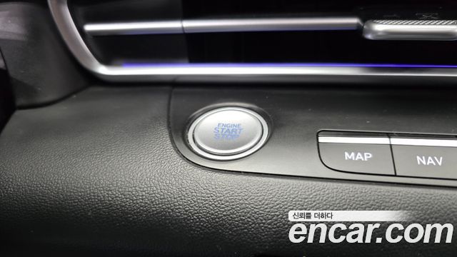 Hyundai AVANTE 2022 — photo 26