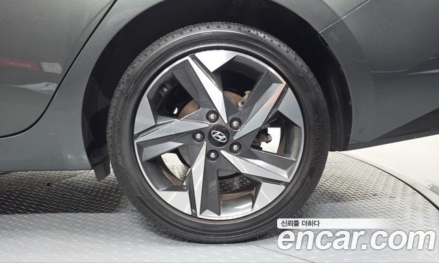 Hyundai AVANTE 2022 — photo 7