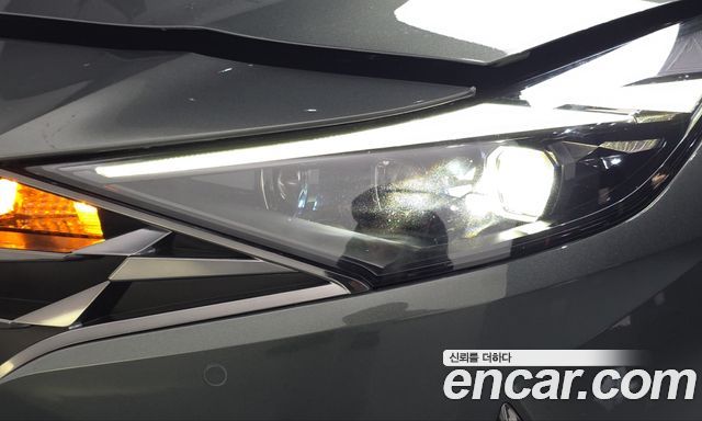 Hyundai AVANTE 2022 — photo 8