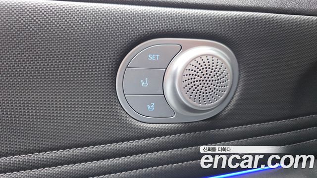 Hyundai AVANTE 2022 — photo 31