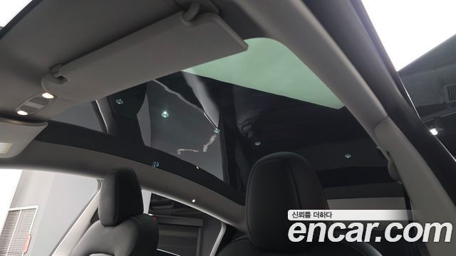 Tesla Model Y 2024 — photo 22