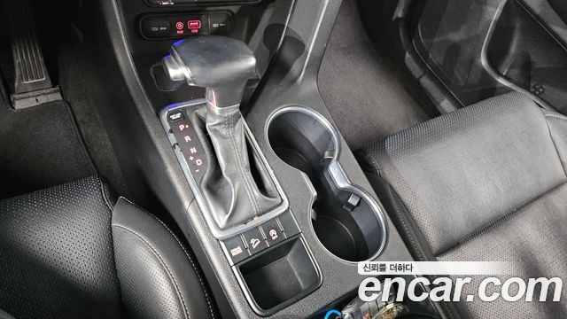 Kia Sportage 2016 — photo 12