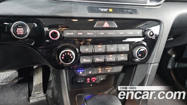 Kia Sportage 2016 — photo 23