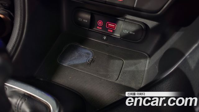 Kia Sportage 2016 — photo 26