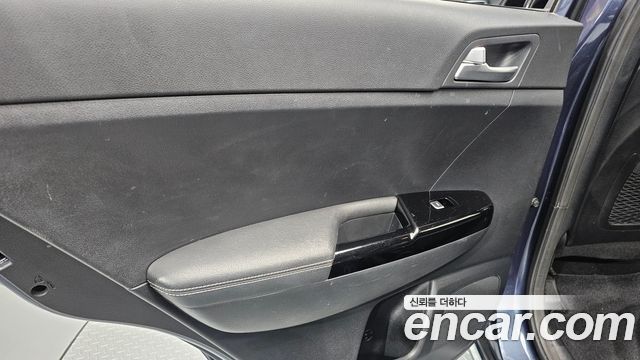 Kia Sportage 2016 — photo 15