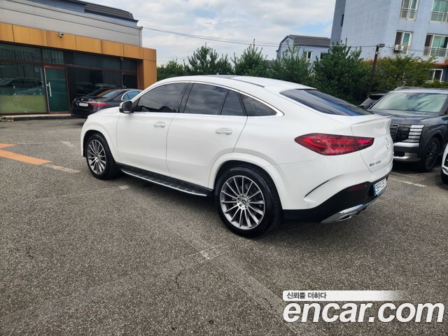 Mercedes-Benz GLE-Class 2023 — photo 4