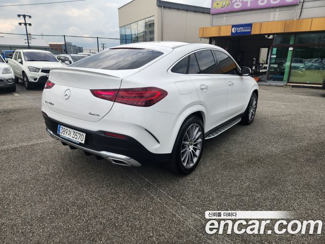 Mercedes-Benz GLE-Class 2023 — photo 6