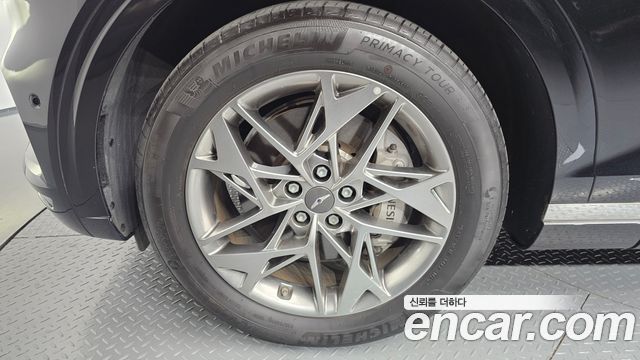 Genesis GV70 2023 — photo 5
