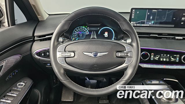 Genesis GV70 2023 — photo 19