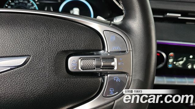Genesis GV70 2023 — photo 23