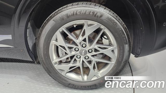 Genesis GV70 2023 — photo 7