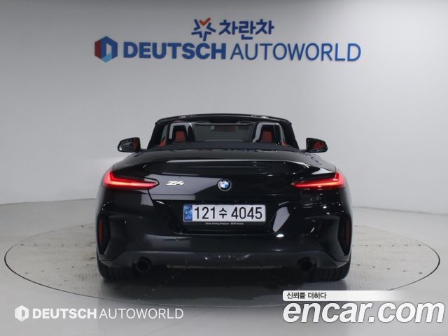BMW Z4 2022 — photo 4