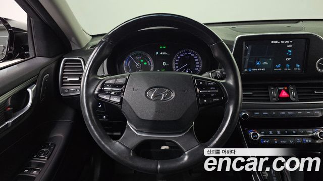 Hyundai Grandeur 2018 — photo 13