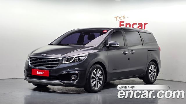 Kia Canival 2018 — photo 1