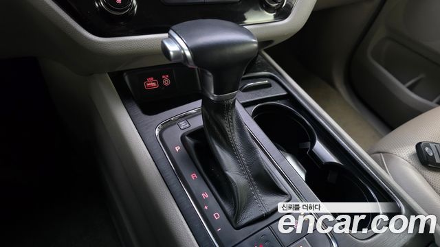 Kia Canival 2018 — photo 9