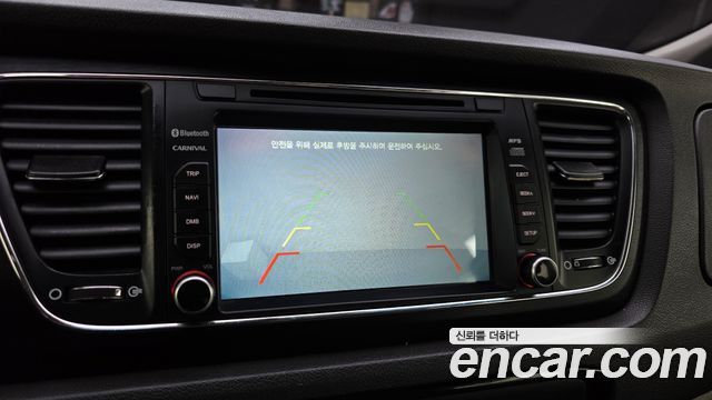 Kia Canival 2018 — photo 15