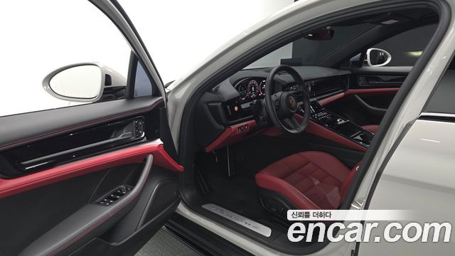 Porsche Panamera 2025 — photo 13