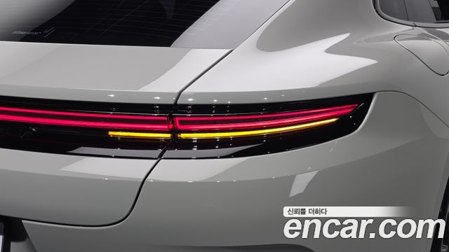 Porsche Panamera 2025 — photo 9