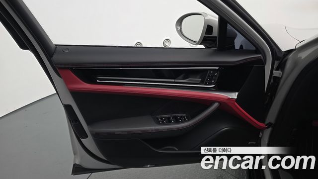 Porsche Panamera 2025 — photo 14