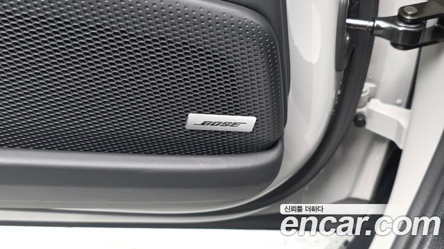 Porsche Panamera 2025 — photo 29