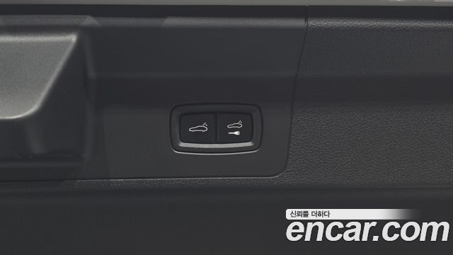 Porsche Panamera 2025 — photo 36