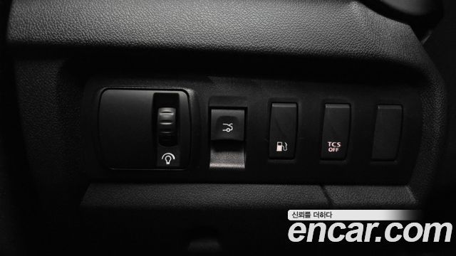 Renault Korea SM3 2018 — photo 26