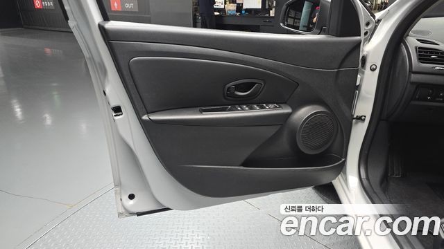 Renault Korea SM3 2018 — photo 14